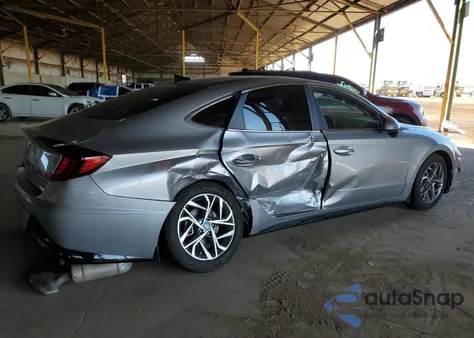 2021 Hyundai Sonata Sel z USA, uszkodzony, nr VIN 5NPEF4JA8MH080188